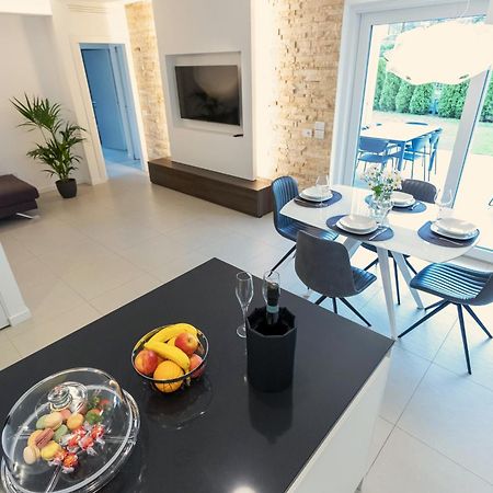 Апартаменты Casa Aurora Сан-Микеле-аль-Адидже Экстерьер фото